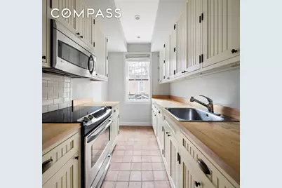 10 Bedford Street, New York City, NY 10014 - Photo 9