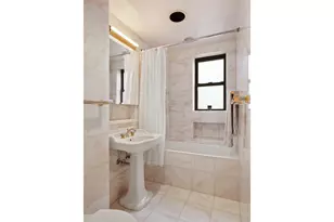 12 E 97th St, New York City, NY 10029 - Photo 9