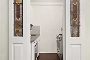 167 E 67th St, New York City, NY 10065 - Photo 9