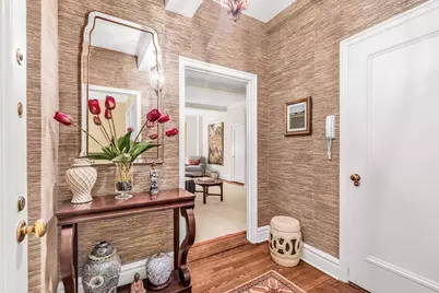 135 E 74th Street #6C, New York City, NY 10021 - Photo 3