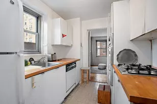 360 E 72nd St, New York City, NY 10021 - Photo 5