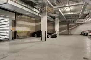 611 W 56th St, New York City, NY 10019 - Photo 11