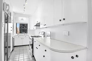 425 E 58th St, New York City, NY 10022 - Photo 5