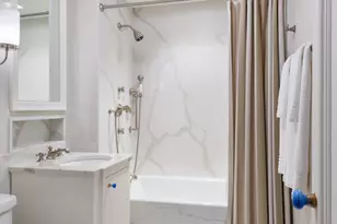 740 Park Ave, New York City, NY 10021 - Photo 17