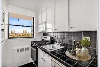 923 Fifth Avenue #15B, New York City, NY 10021 - Photo 11