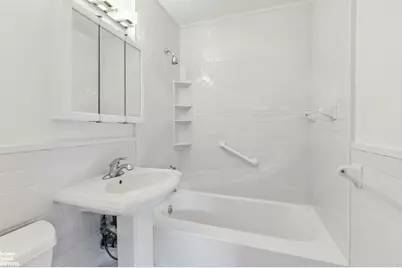 1 Fordham Hill Oval #1E, New York City, NY 10468 - Photo 17