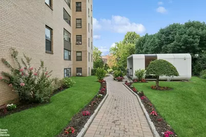 1 Fordham Hill Oval #1E, New York City, NY 10468 - Photo 25