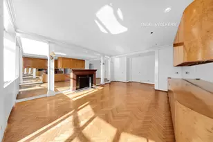 17 W 54th St, New York City, NY 10019 - Photo 5