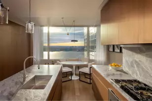 611 W 56th St, New York City, NY 10019 - Photo 7