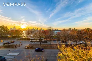 377 W 11th St, New York City, NY 10014 - Photo 5