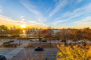 377 W 11th St, New York City, NY 10014 - Photo 5