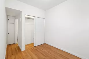 221 E 89th St, New York City, NY 10128 - Photo 3