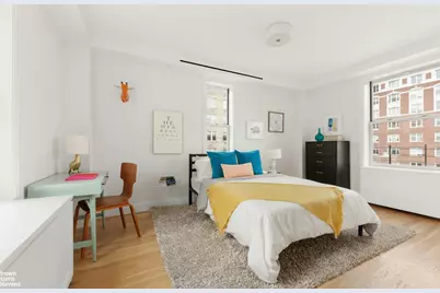 317 W 89th Street #9W, New York City, NY 10024 - Photo 13