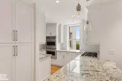 317 W 89th Street #9W, New York City, NY 10024 - Photo 3