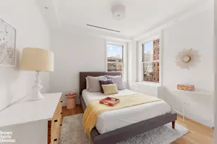 317 W 89th St, New York City, NY 10024 - Photo 11