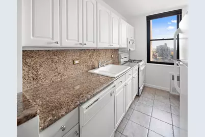 301 E 87th Street #18-A, New York City, NY 10128 - Photo 15