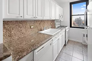 301 E 87th St, New York City, NY 10128 - Photo 15
