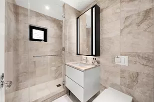 11 Beach St, New York City, NY 10013 - Photo 15