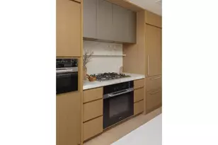 200 E 20th St, New York, NY 10003 - Photo 21