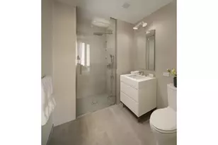 200 E 20th St, New York, NY 10003 - Photo 7