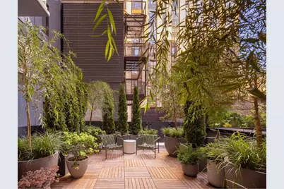 200 E 20th Street #12B, New York, NY 10003 - Photo 5