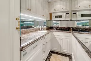 465 Park Ave, New York City, NY 10022 - Photo 5