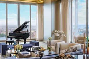 217 W 57th St, New York City, NY 10019 - Photo 17