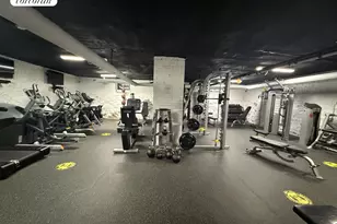 2156 Cruger Ave, New York City, NY 10462 - Photo 9