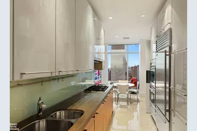 151 E 58th Street #43E, New York City, NY 10022 - Photo 29