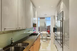 151 E 58th St, New York City, NY 10022 - Photo 29