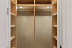 151 E 58th St, New York City, NY 10022 - Photo 13