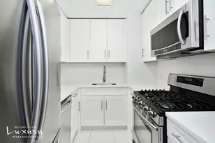 721 5th Ave, New York City, NY 10022 - Photo 5