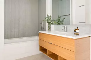 303 E 33rd St, New York City, NY 10016 - Photo 5