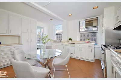 320 E 72nd Street #15B, New York City, NY 10021 - Photo 7