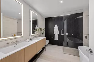 215 W 28th St, New York City, NY 10001 - Photo 17