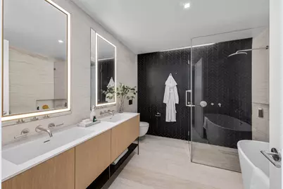 215 W 28th Street #15A, New York, NY 10001 - Photo 17