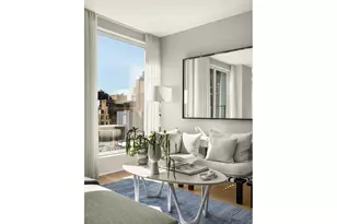 215 W 28th St, New York City, NY 10001 - Photo 9