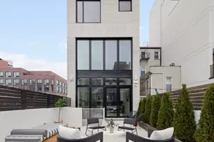 647 Baltic St, New York City, NY 11217 - Photo 29