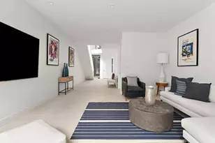 647 Baltic St, New York City, NY 11217 - Photo 33