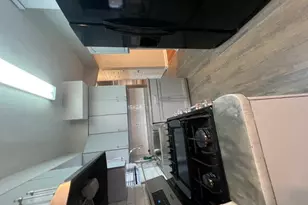 1241 E 98th St, New York City, NY 11236 - Photo 9