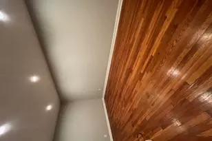 1241 E 98th St, New York City, NY 11236 - Photo 7