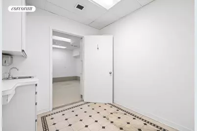 211 Central Park W #1D, New York City, NY 10024 - Photo 5