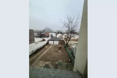 1707 Rockaway Parkway, New York City, NY 11236 - Photo 19