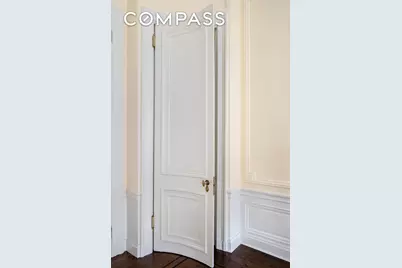 28 W 10th Street, New York City, NY 10011 - Photo 5