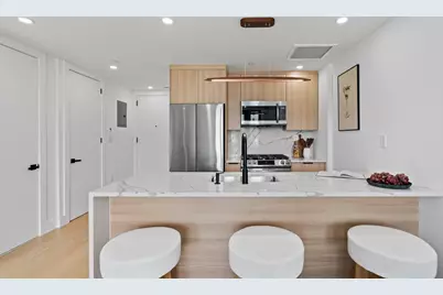 27-23 Crescent Street #3-D, New York City, NY 11102 - Photo 3