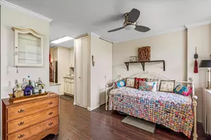 2 Bay Club Dr, New York City, NY 11360 - Photo 15