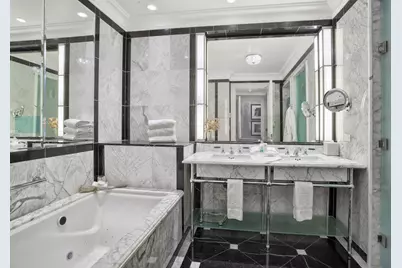 2 E 55th Street #901, New York City, NY 10022 - Photo 3