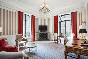 2 E 55th St, New York City, NY 10022 - Photo 1