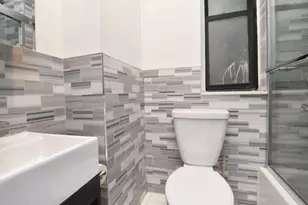 109 W 105th St, New York City, NY 10025 - Photo 5