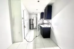 109 W 105th St, New York City, NY 10025 - Photo 3